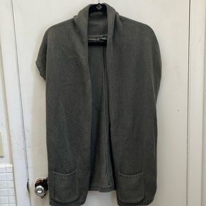 Eddie Bauer Sweater Vest Size XS